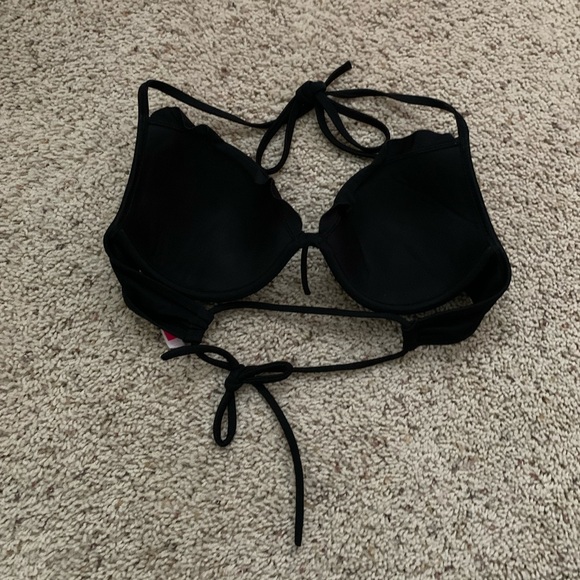 VICTORIA’S SECRET PUSH UP BIKINI TOP SIZE 32C - Picture 6 of 7
